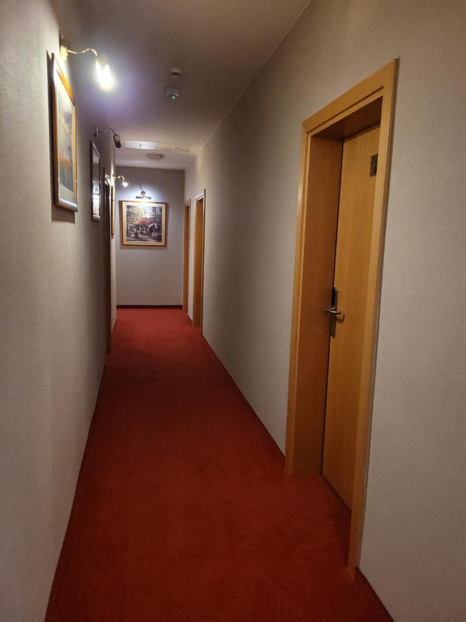 Virgo B&B Biznes Rumia Buitenkant foto