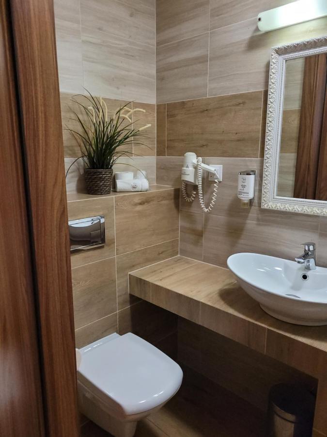 Virgo B&B Biznes Rumia Buitenkant foto
